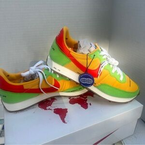 Nike Challenger OG Sneakers